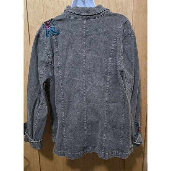 Vintage Inspired Denim Jacket With Floral Embroidery & Button Closure - Picture 7 of 10